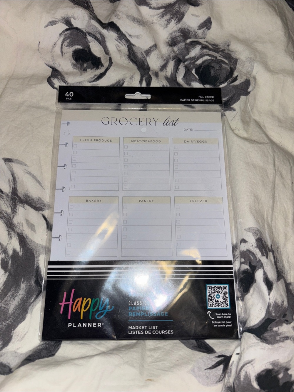 Happy Planner Grocery List Pad – White with Black and Gold Accents